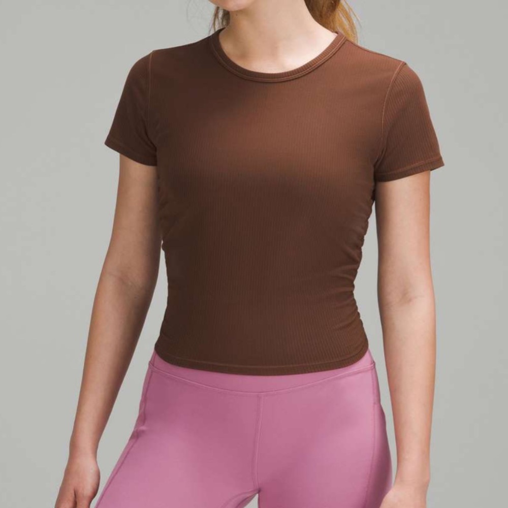 Lululemon Athletica Fitted Brown Short Sleeve Tee